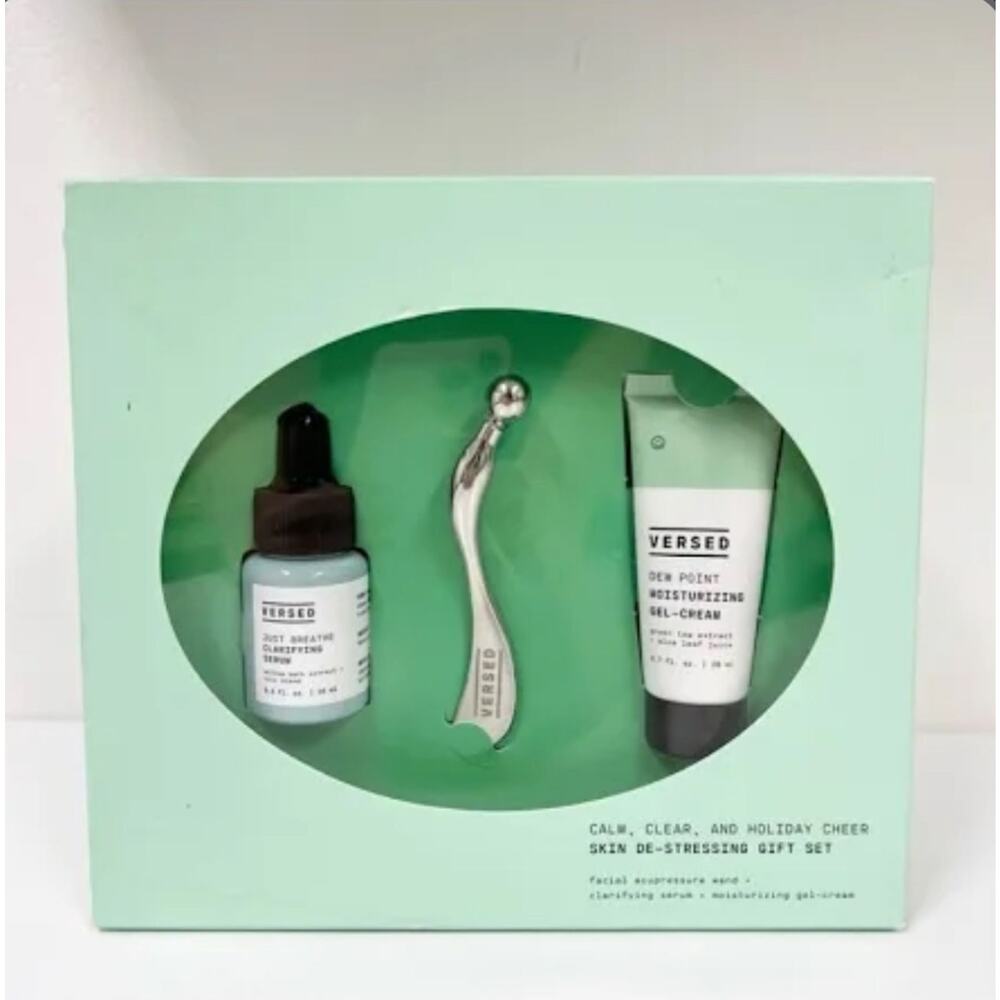 VERSED SKIN CALMING SET WITH MASSAGER TOOL